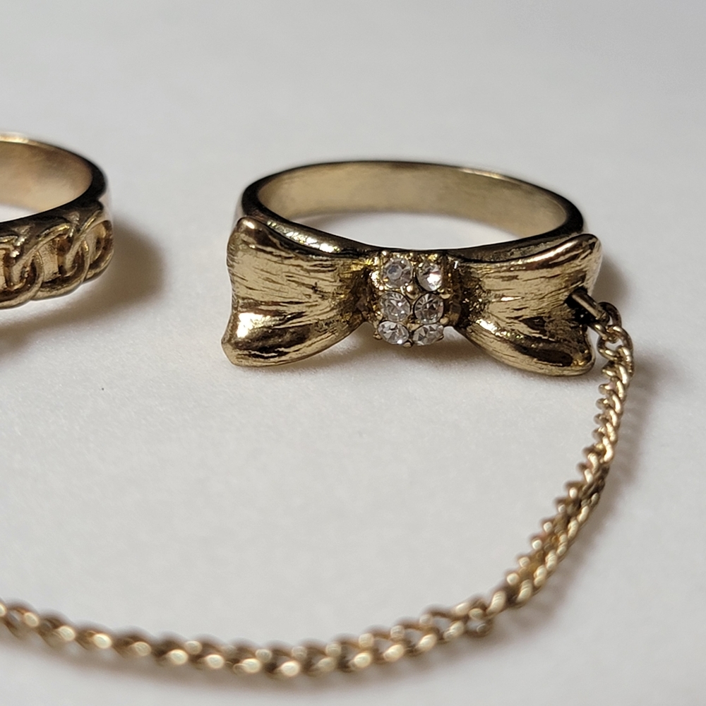 Double Ring Chain Bow and Rhinestone - Picture 6 of 11